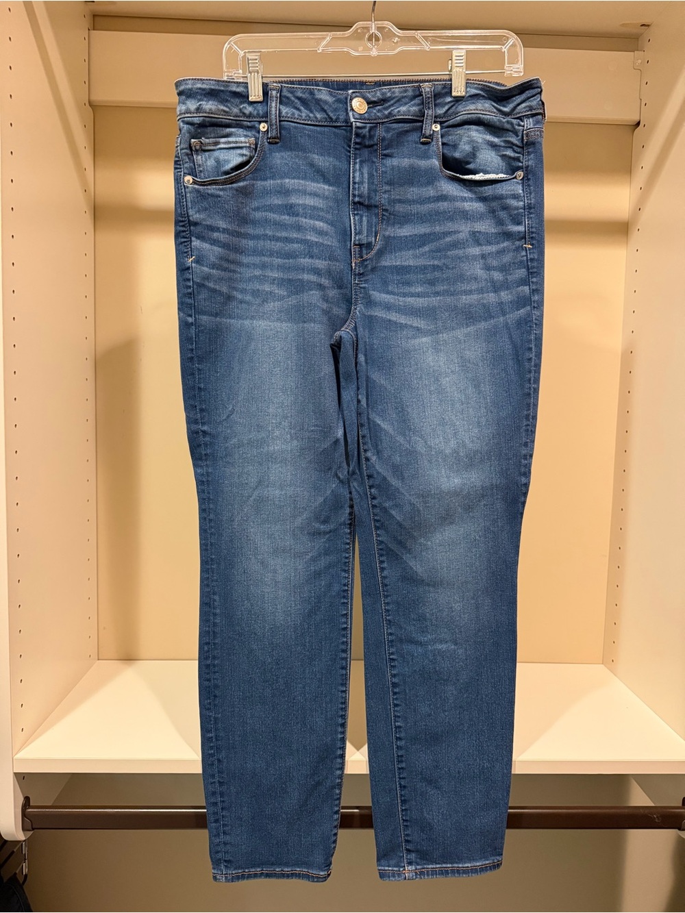 American Eagle Women’s High-Rise Skinny Jeans in Medium Blue